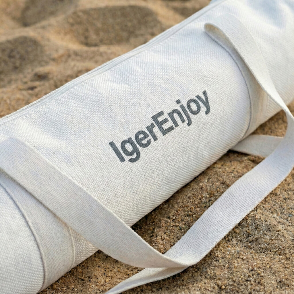 Outdoor Leisure Products Solution Provider | Beach Umbrella Trends 2026: The Ultimate B2B Sourcing Guide